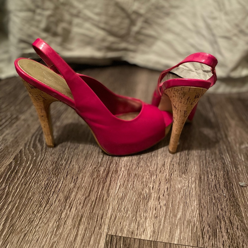Heels - Picture 2 of 3